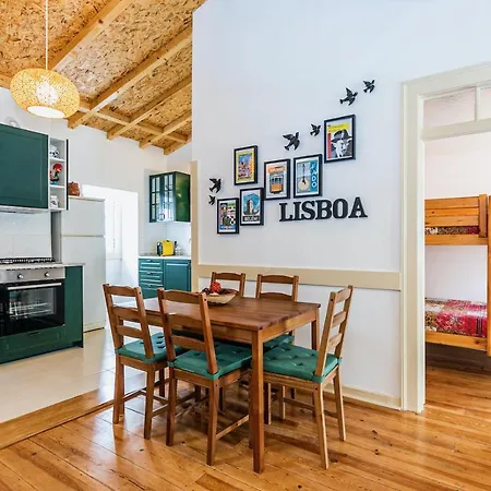 Moderno Apartamento Em Bairro Tipico Lisboeta-2